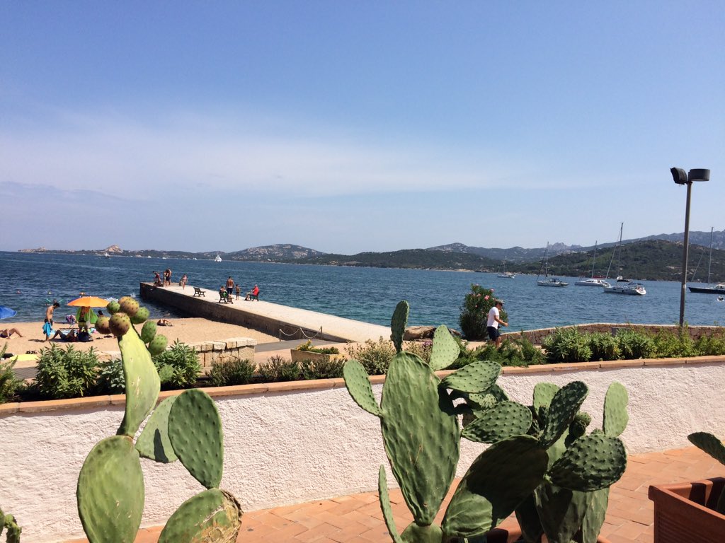 Debbie_27_'s tweet photo. Lazy days round pool so far & today ventured to the beach. #cutterbeachbar for lunch. #lovesardinia #costasmeralda https://t.co/wPsuBSJBux