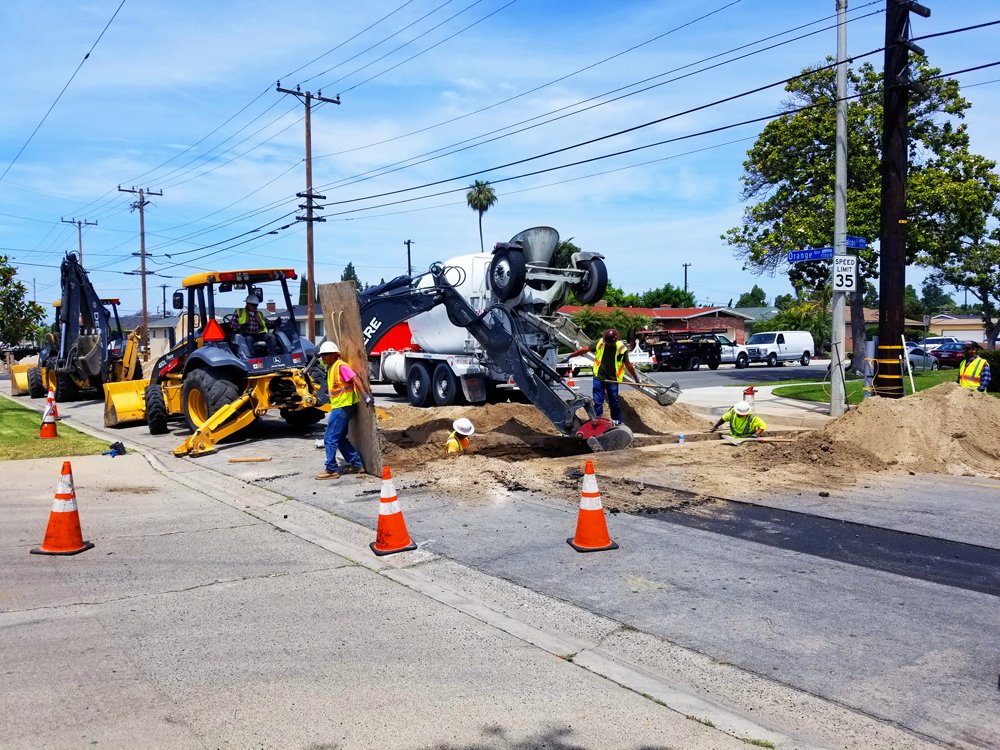 FenaghTesting's tweet photo. We're working on the installation of Telephone, TV, and Fiber Optic Cables in Anaheim.
This project will eventually eliminate overhead cables and poles completely!
Read all about it here:
https://t.co/fLxo4Nduvf
#construction #engineering #testingandinspections https://t.co/yw0rAODI42