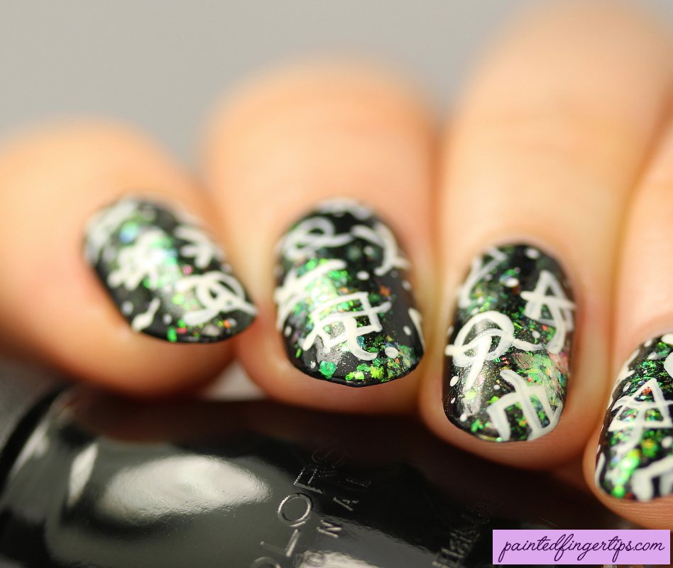 This was one of my favourite nail art looks from Painted Fingertips's 6th year, inspired by <a href="/garthnix/">Garth Nix</a>'s Old Kingdom books. Check out my top 10 looks for the year at paintedfingertips.com/2019/08/painte… #nailart