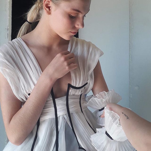 #makingof 
I nuovi talenti di @afolmoda quasi pronti alla nuova edizione di FGI! E voi ci sarete? 🤩 .
.
 #fashiongraduateitalia #piattaformamoda #basemilano #fgi2019 #fashionweek #potd #tbd #design #fashion #milano #fashionschool #fashionevents #fash… ift.tt/2L2mIF9