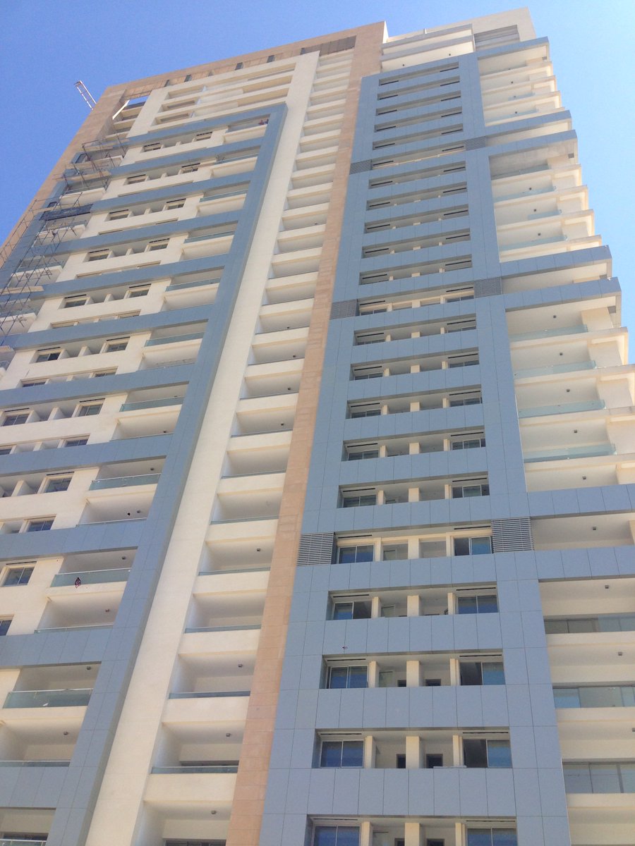 sarl_ta's tweet photo. Our monocouche render for “Achrafieh 4748 Complex” using “REPOIS R” by TEAIS-Spain!! Always aiming to provide you with highest quality!!
#Engineering #Construction #Specialties #Projects #Towers #Achrafieh4748 #Monocouche #Render #ExternalRender #Facade #FacadeRender #Decorative https://t.co/Uk71WqB0sj