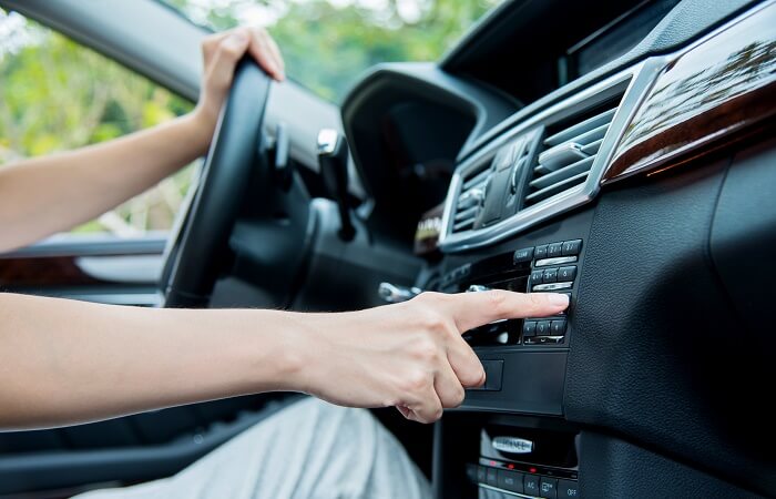 It’s comes from spending day after day with your car, which means new teen drivers lack this skill. But here’s how to help them get better: practice while you’re parked. bit.ly/2KPQw94

#teendriver #safetyfirst #parenthack #keepeachothersafe #safetyfirst #backtoschool