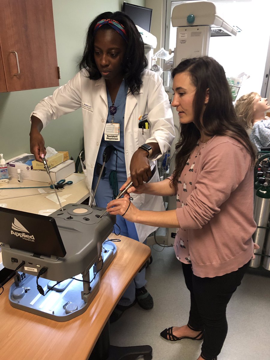 SimCity007's tweet photo. So great to have one of our past OB/Gyn Simulation Chiefs back in the lab today. Laparoscopic Suturing lecture by Dr. Cesta with Applied Medical tissue extraction, and FLS skill enhancement. @AppliedMed_GYN @Em0219 https://t.co/nqJtru4AiK
