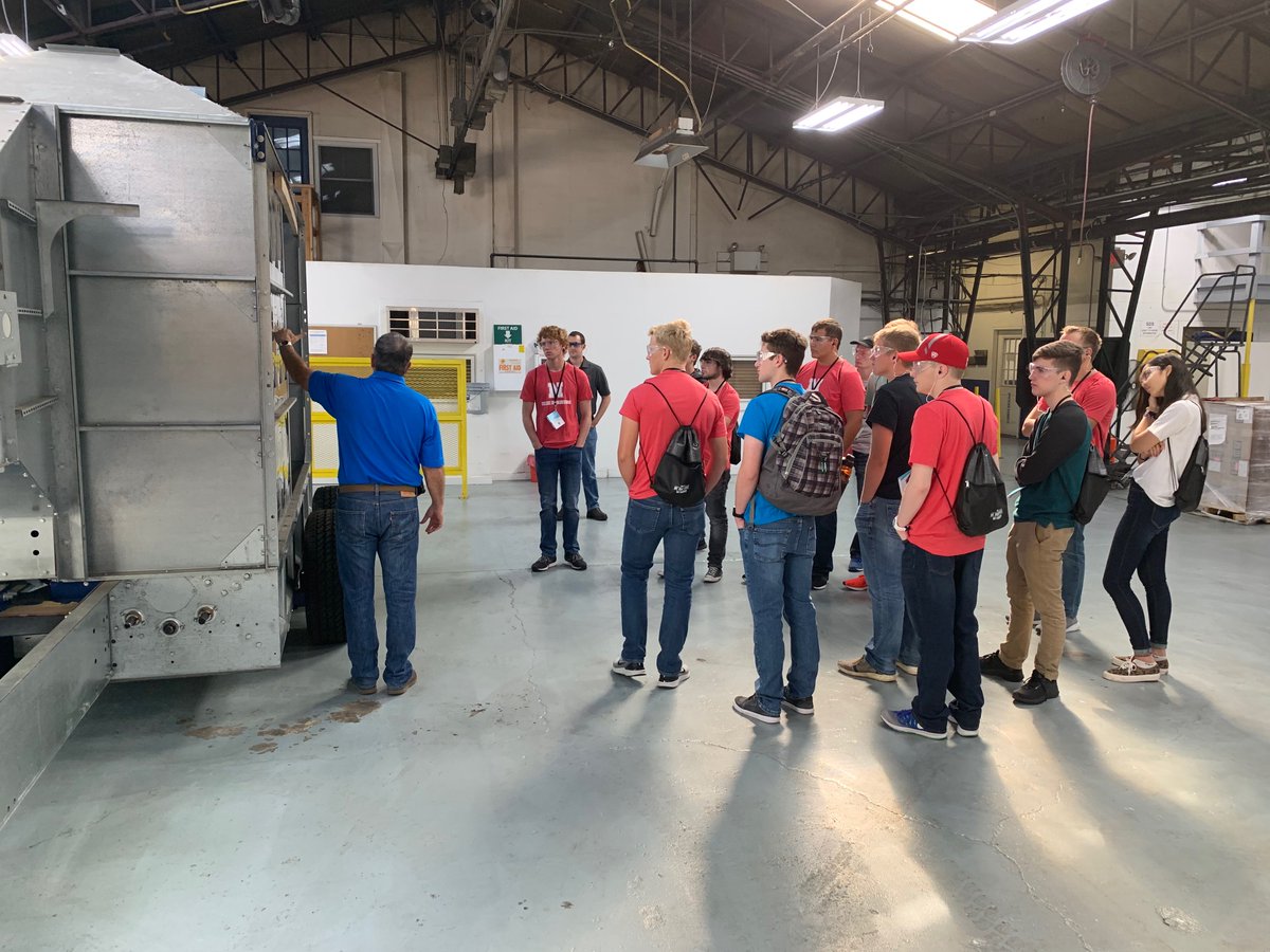 NebEngineering's tweet photo. First-year Nebraska mechanical and agricultural engineering students tour NECO facilities in Omaha this morning to learn how a Mixed Flow Dryer is manufactured. #NUBE2019 #NebEngineering #WeDontCoast #WeEngineer @OmahaChamber @AgGrowthIntl https://t.co/RV8WxSg9EY