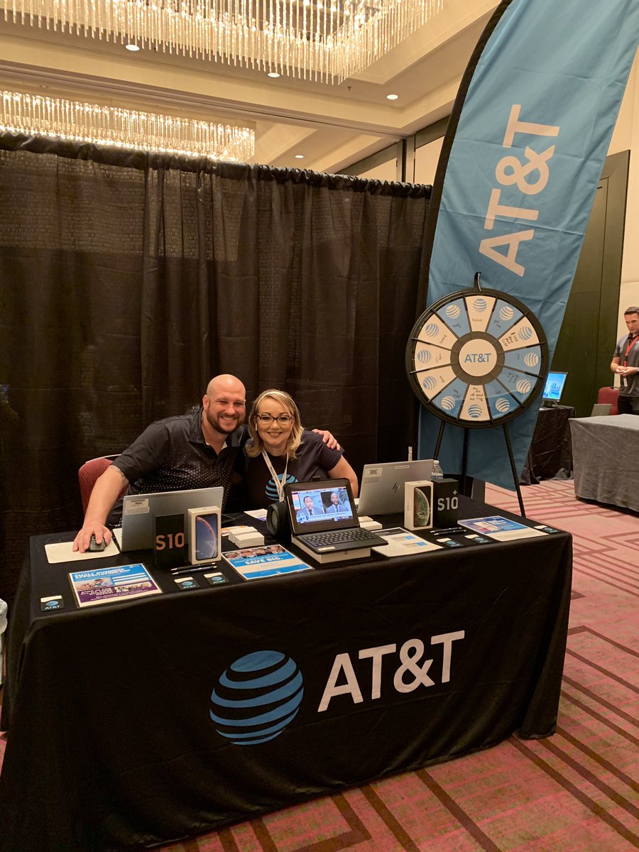 Garrett_813's tweet photo. Sunset Plaza is ready to win the Tampa Summer Business Expo! @IrisHun44006978 @capo_jimmy @ReanTaube @MilagrosMontout @HeidyOspina3 @Ang_Rutherford1 @jrluna11 @SunsetPlaza_WFL https://t.co/HfsHgEamzH