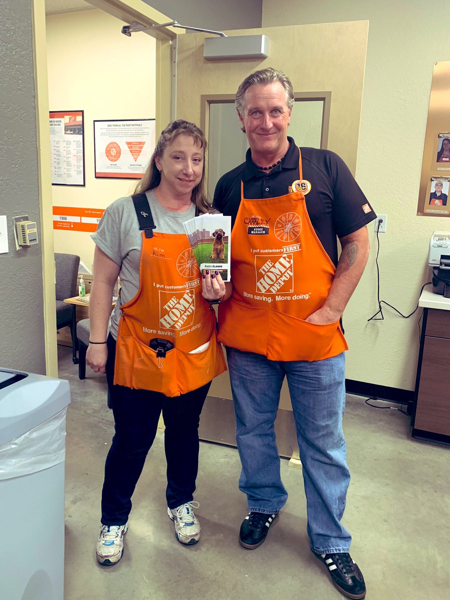PNWAstroLawn's tweet photo. 🎉🎉Happy Friday everyone!! 🎉🎉@kimhall2001  @CComerfordHD #4737Covington https://t.co/Gu1WjvipSs