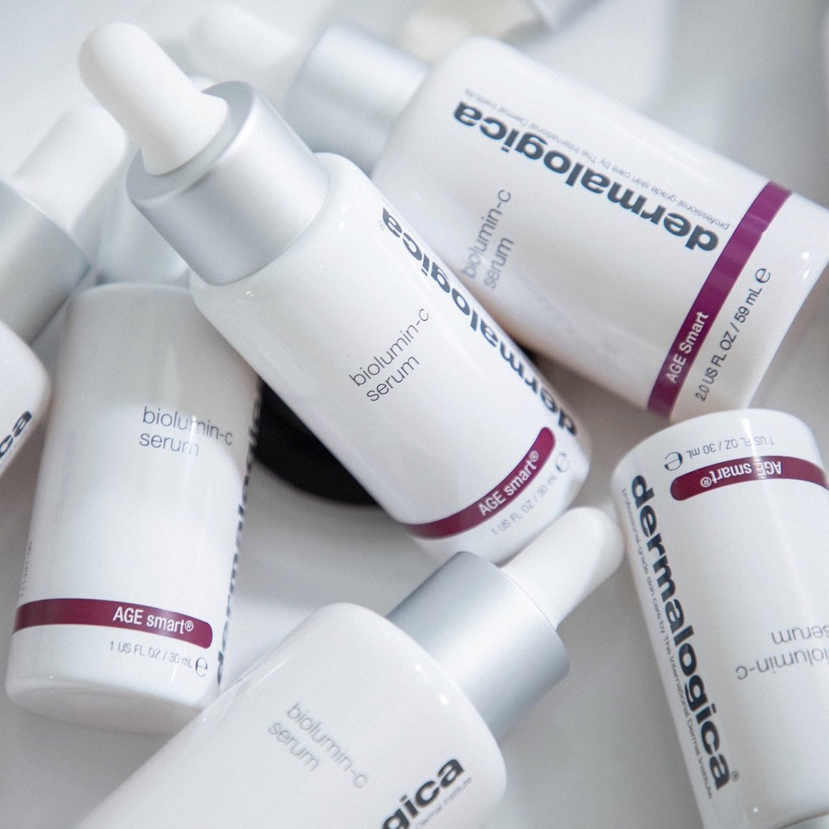 dermalogica's tweet photo. For a natural #summer glow. ✨☀️ #BioluminC Serum is high in antioxidants to protect against free radicals, brighten skin tone and reduce the appearance of aging. 

Shop here: https://t.co/dPPBsKDBJ0 https://t.co/PZ2u8RxN0Z