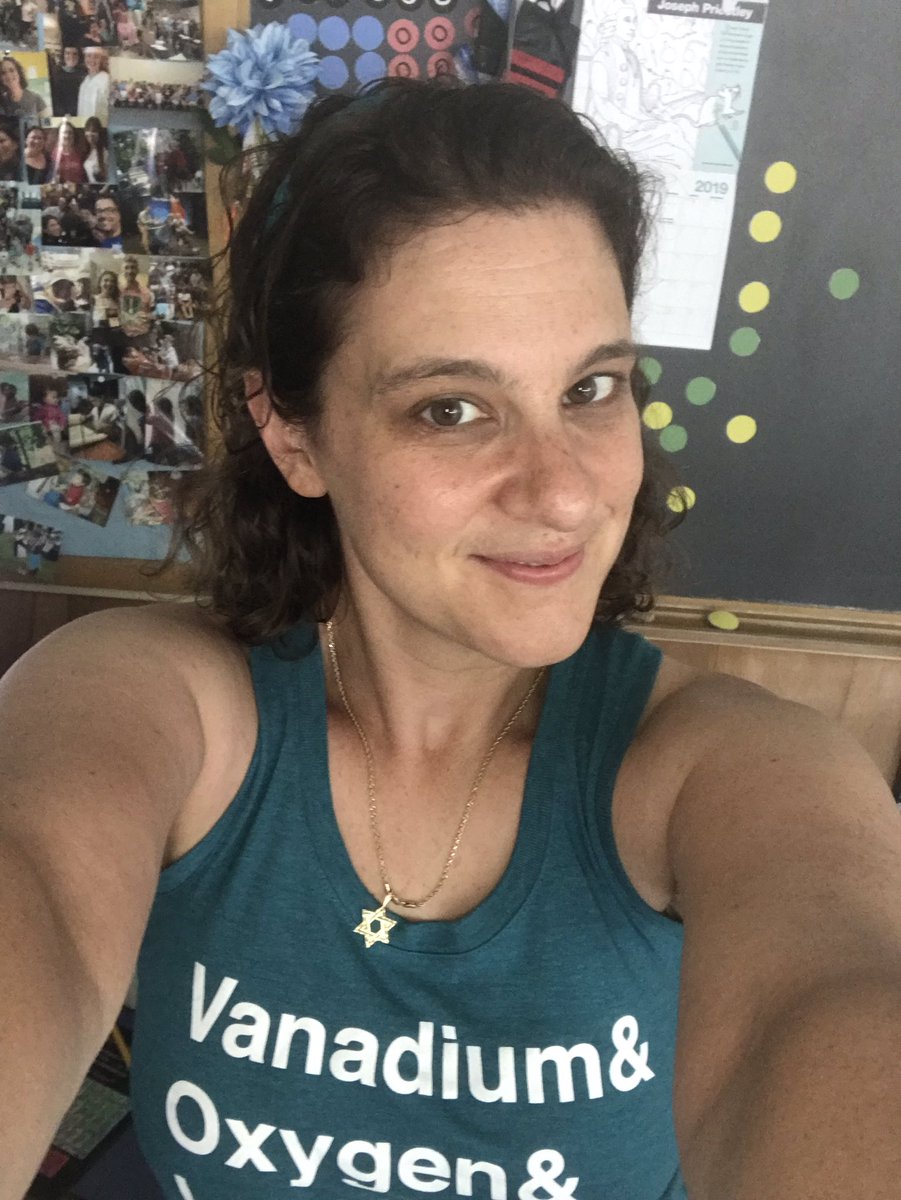 aserkin's tweet photo. It’s a VOLuNTeEr for #nerdytshirtfriday as I set up my classroom and get ready for school on Monday. @ChemEd2019 #ChemEdHot @APchemisMe @SecaurPhysics @puttichem https://t.co/GbiTOs35CR