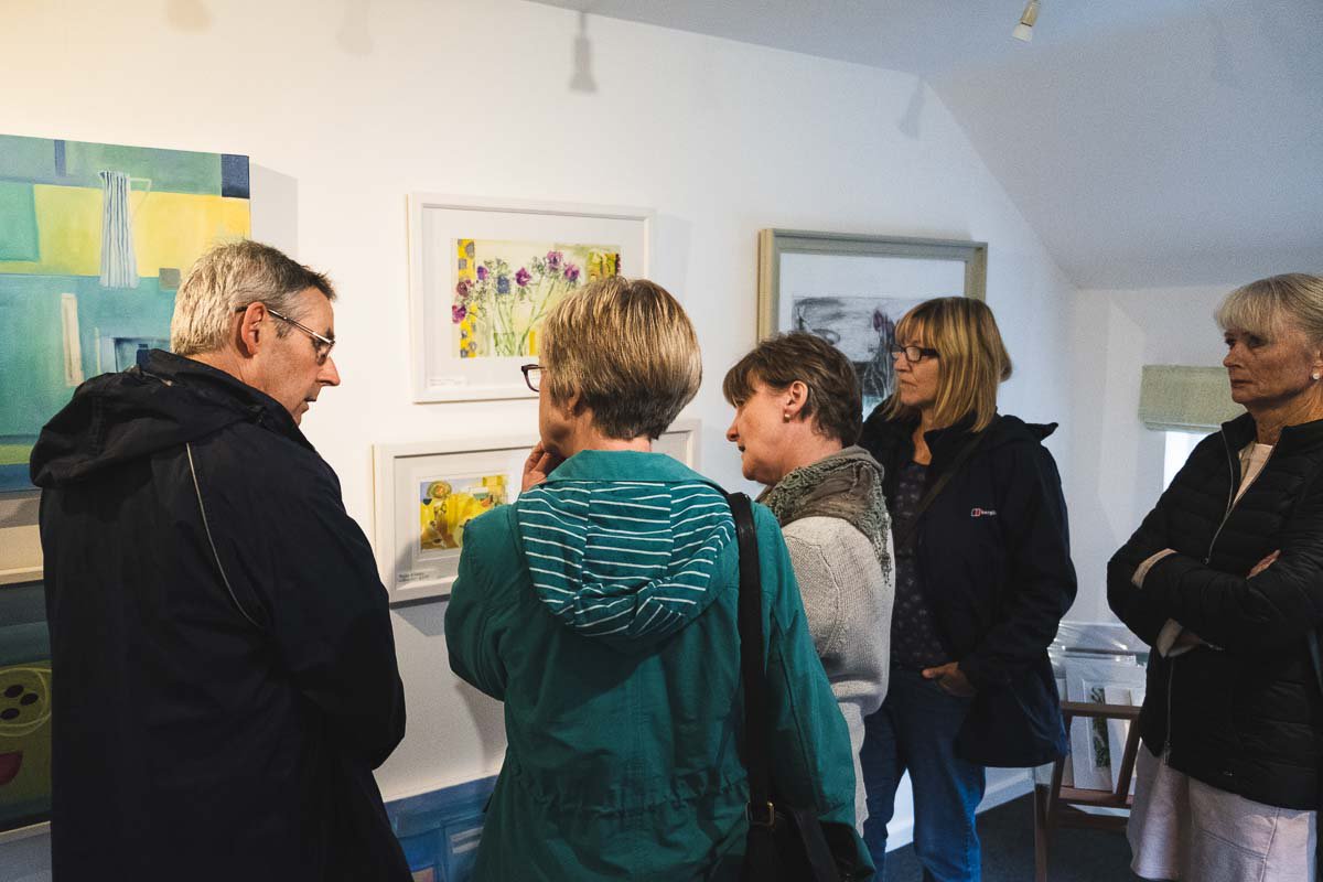 OpenStudios_WR's tweet photo. Kick off the bank holiday weekend by popping along to talk to local artists about their art and snap up one-of-a-kind, locally-made art before the bank holiday crowds get in.@VisitWorcs @TheMalvernsTIC @VisitWorcester @BromStandard @RedStand @EveshamJournal @ksshuttle #WorcOS https://t.co/3hYkHhZp6A