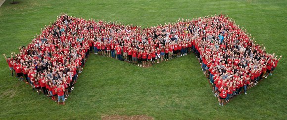 marciasullivan8's tweet photo. Great news! @MaryvilleU just surpassed 10,000 students, a key goal of our 2022 strategic plan. Fifteen years of consecutive enrollment growth coupled with frozen tuition rates means we’re doing it right. Check it out: https://t.co/wnqPsLLJC4 #BigRed https://t.co/w3vmweJVMh