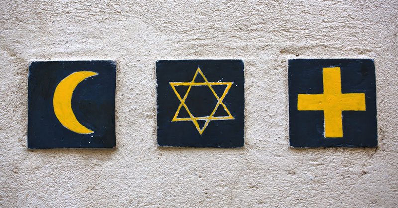 BakerInstitute's tweet photo. Just as it would be problematic to cast #Islam as inherently exclusivist, it would be simplistic to draw a straight line from #religious #exclusivism to terrorism, Mohammad Hassan Khalil writes in this post from our workshop on religious tolerance: https://t.co/jjyJtnm3Qq https://t.co/i8PlaDCLcw