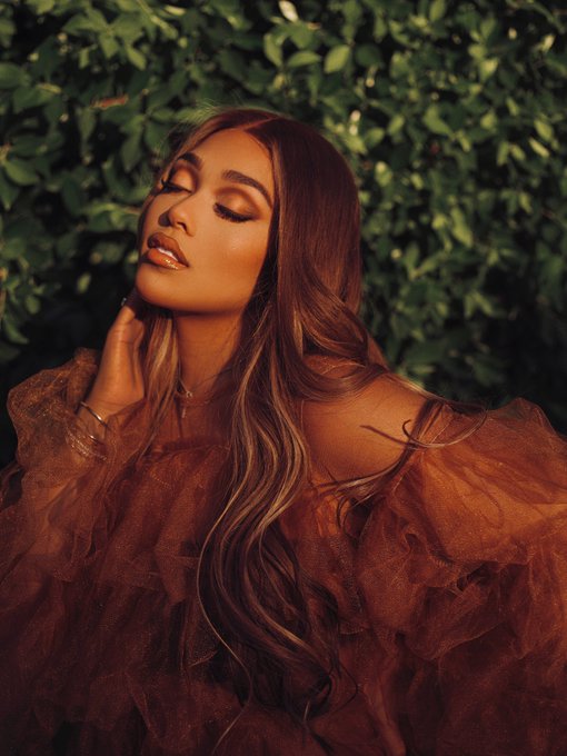 If you&rsquo;re reading this, go plant a tree &hearts;️ https://t.co/USn3JTeFjP