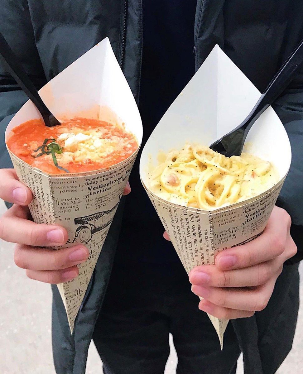AstoriaTower's tweet photo. A new way to eat pasta- in a cone! 🍝 Satisfy your carb-filled desires at @antopizzachicago, the hidden gem of Rogers Park! 😋
📸 : @foodnetwerq https://t.co/0wU87OY28z