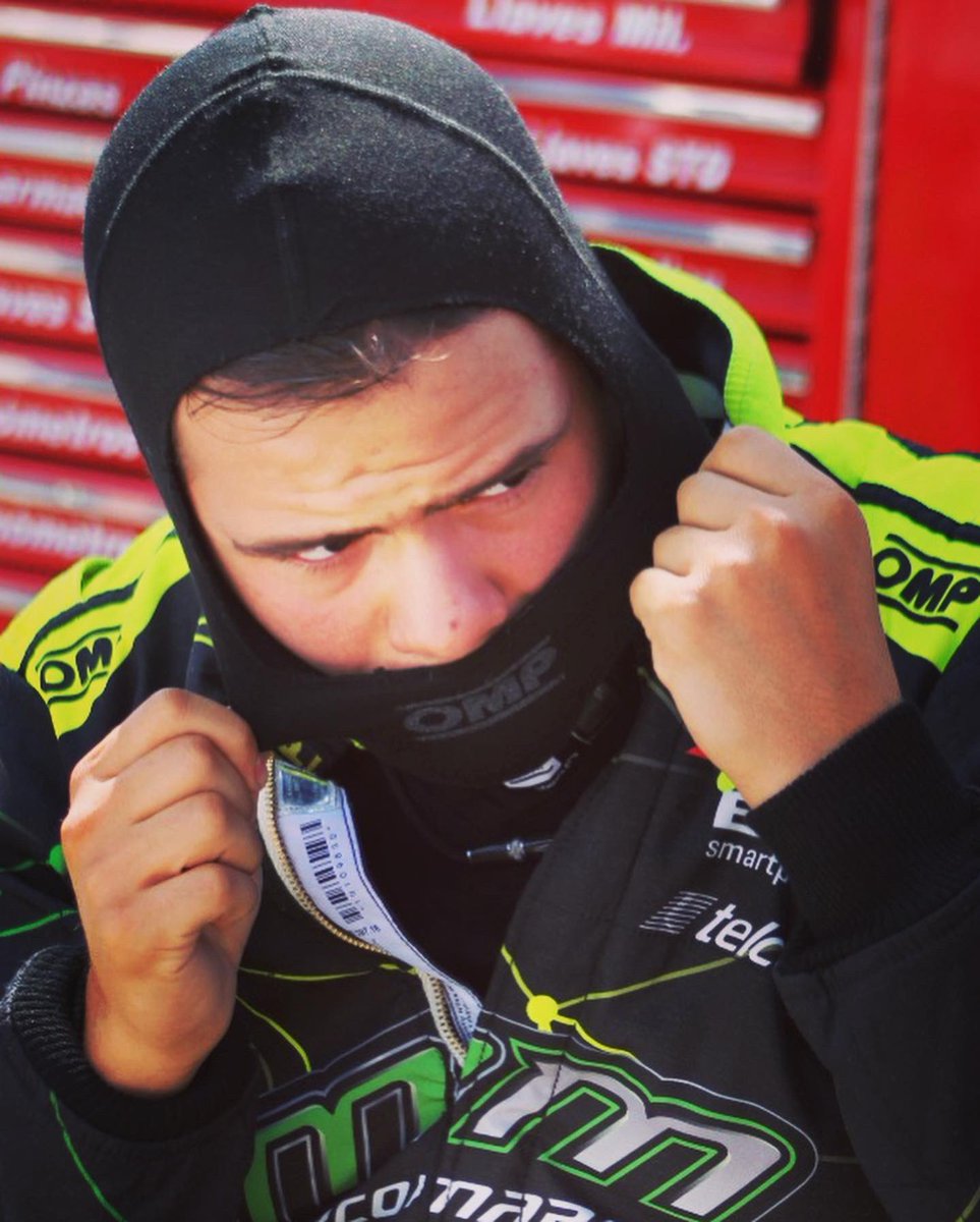 ladecuadroslp's tweet photo. ¿Qué estará tramando Marco para el Súper Óvalo Potosino? 🤔 #mm63 #nascarpeakmx https://t.co/dPXGjoKXsh