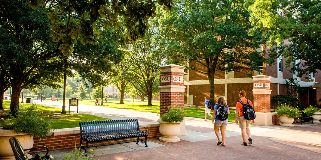 OSUCampusLife's tweet photo. We hope everyone had a great first week back! We're so excited to see what everyone accomplishes this year. 🤓 https://t.co/hWk5qreSLY
