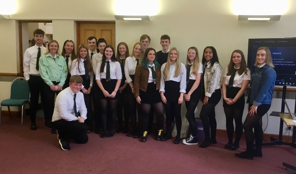 KAHistory2017's tweet photo. Kemnay Academy’s MVP Mentors for 2019-2020 👍 @KemnayAcademy #trainingday #successfullearners #greatday #fabgroup 😊 https://t.co/IOLzw6ZsKI