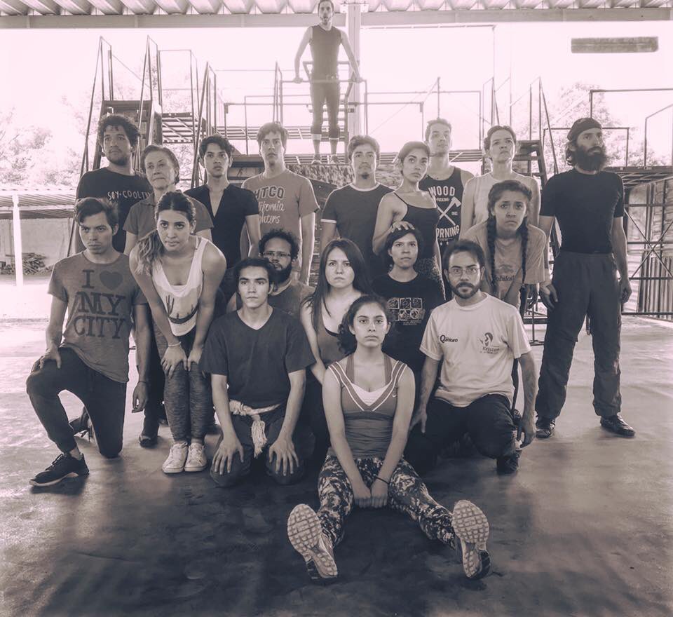 mseptien's tweet photo. El primer elenco de @UrinetownMx, hace tres años y a punto de estrenar en el @QTMmx. ¡Nostalgia máxima! https://t.co/o5cdzbzNsY