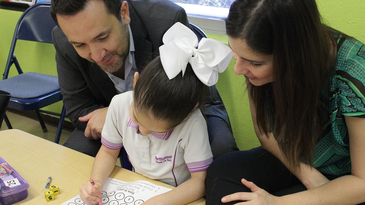 brillamont's tweet photo. Our humanistic philosophy encourages families and school faculty to work together in an integral way.
 
#ALightForTomorrow #ALightForFaith #Brillamont https://t.co/3D5LLnRfsm