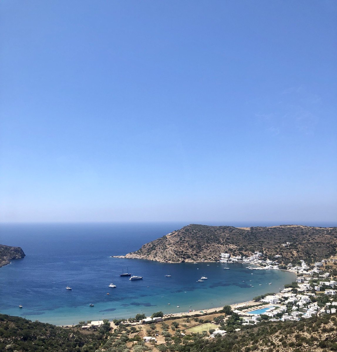 __Maria_Luisa_'s tweet photo. Feeling amazed by the beauty of Sifnos..Have a glace ,I wish holidays could last forever ☺️ https://t.co/1dPw1imY1Z