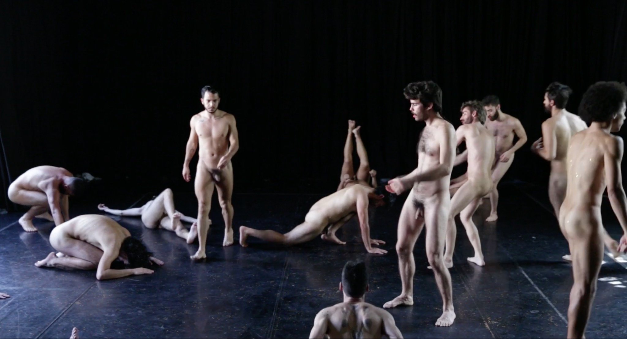 Nackt tanzen bilder.