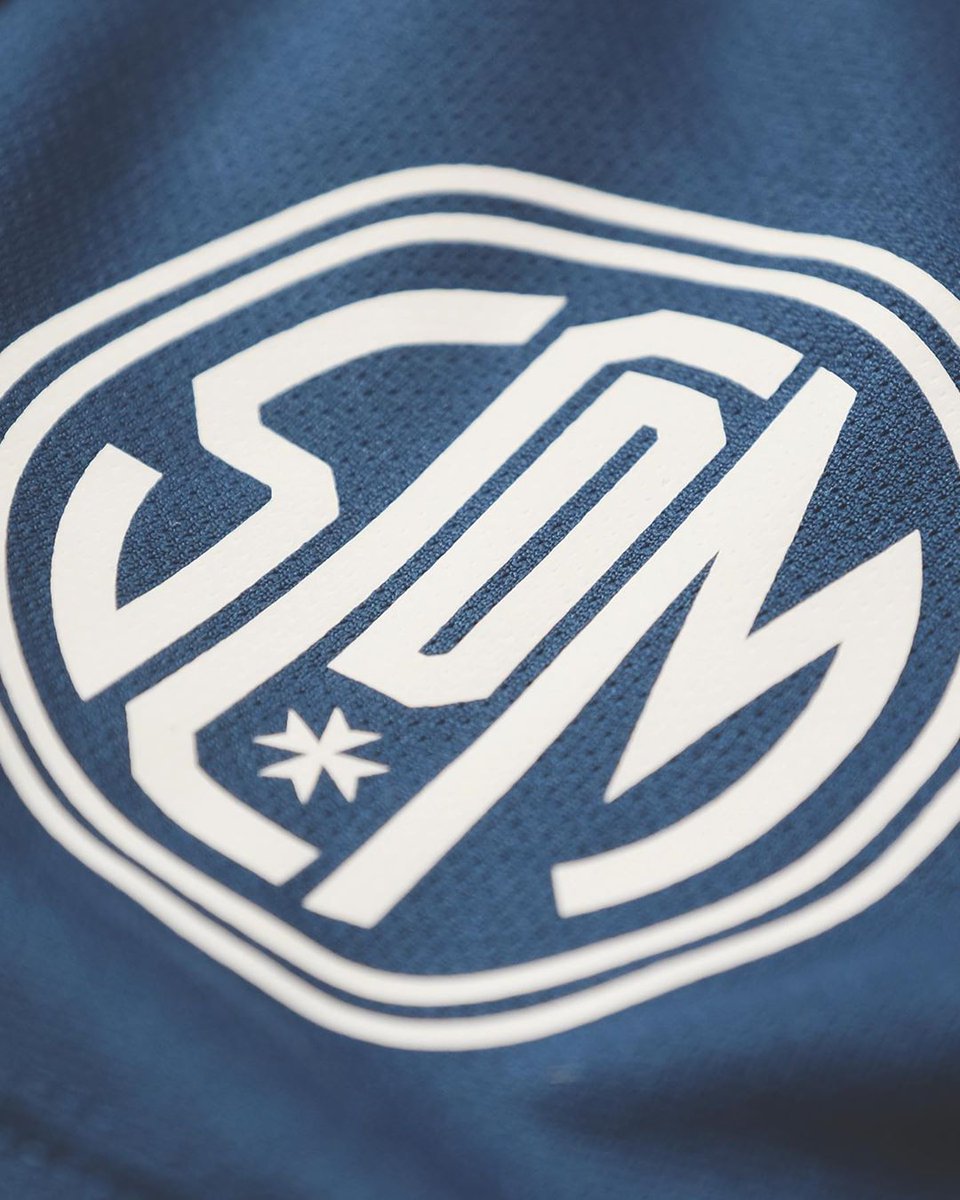 MundialMag's tweet image. Introducing our Sporting Club de Mundial preseason kit, inspired by the @umbro training gear worn by players at the Football Association School of Excellence programme at the iconic Lilleshall Hall training centre between 1984 and 1999. #SCdM