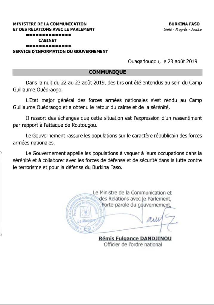 Le message du gouvernement suite aux tirs entendus au Camp Guillaume Ouedraogo #Burkina #lwili