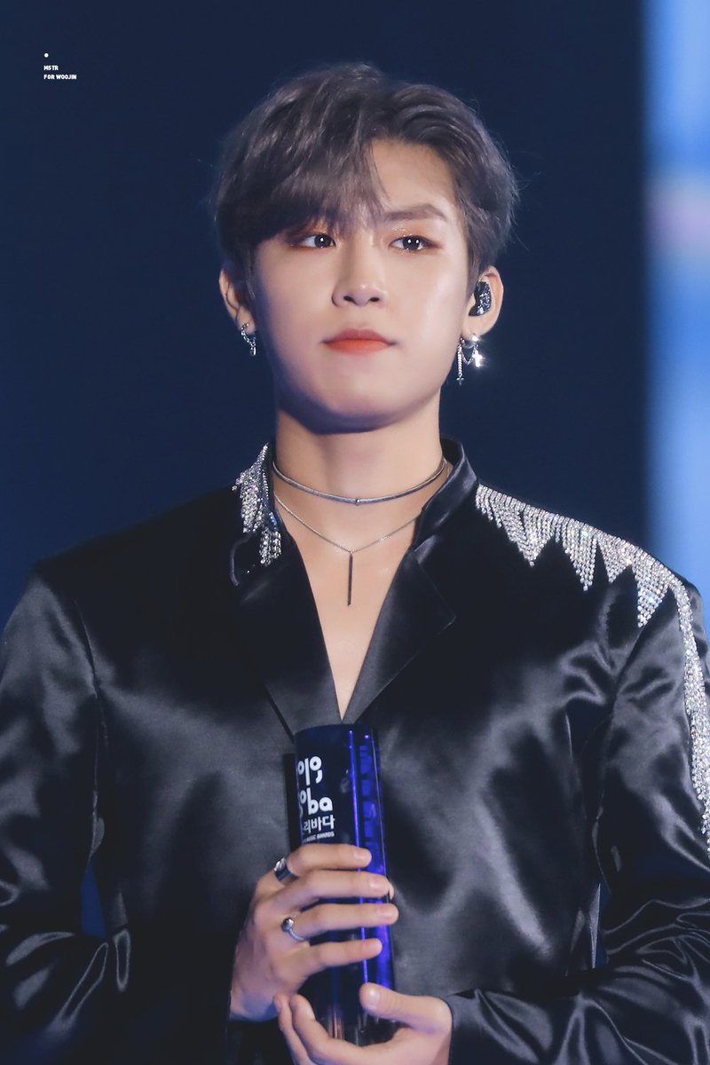 PARKWOOJINkr's tweet photo. 2019.08.23 #박우진 #AB6IX 잘수업써🔥 https://t.co/46Td2xeoXV