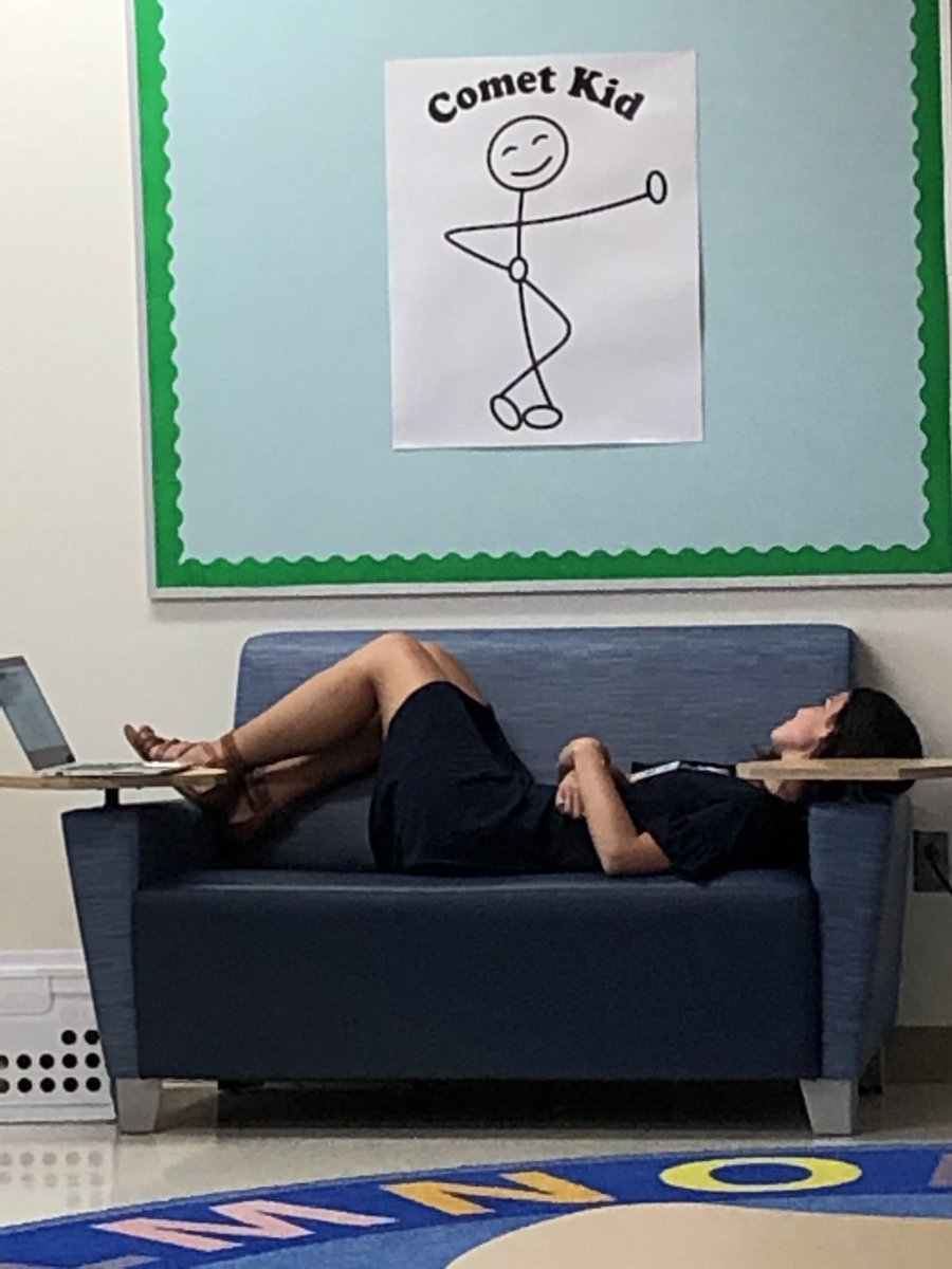 We made it...teachers at the end of week one be like....#masonmoment 
@CaraBinderMECC #mecc 💚