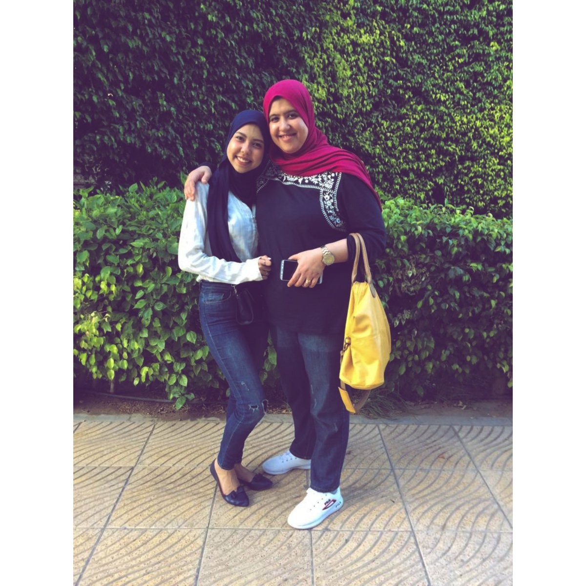 _NouranKader's tweet photo. I Just Wanna Say That My Mother is The Strongest Person In The World.
End Of Text.✋🏻❤️
#motherdaughterlovee https://t.co/yGBKUxoNhc