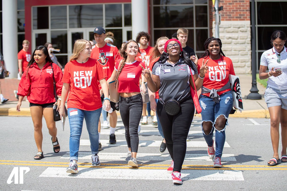We stan #APSU23. ❤️🎩👏
