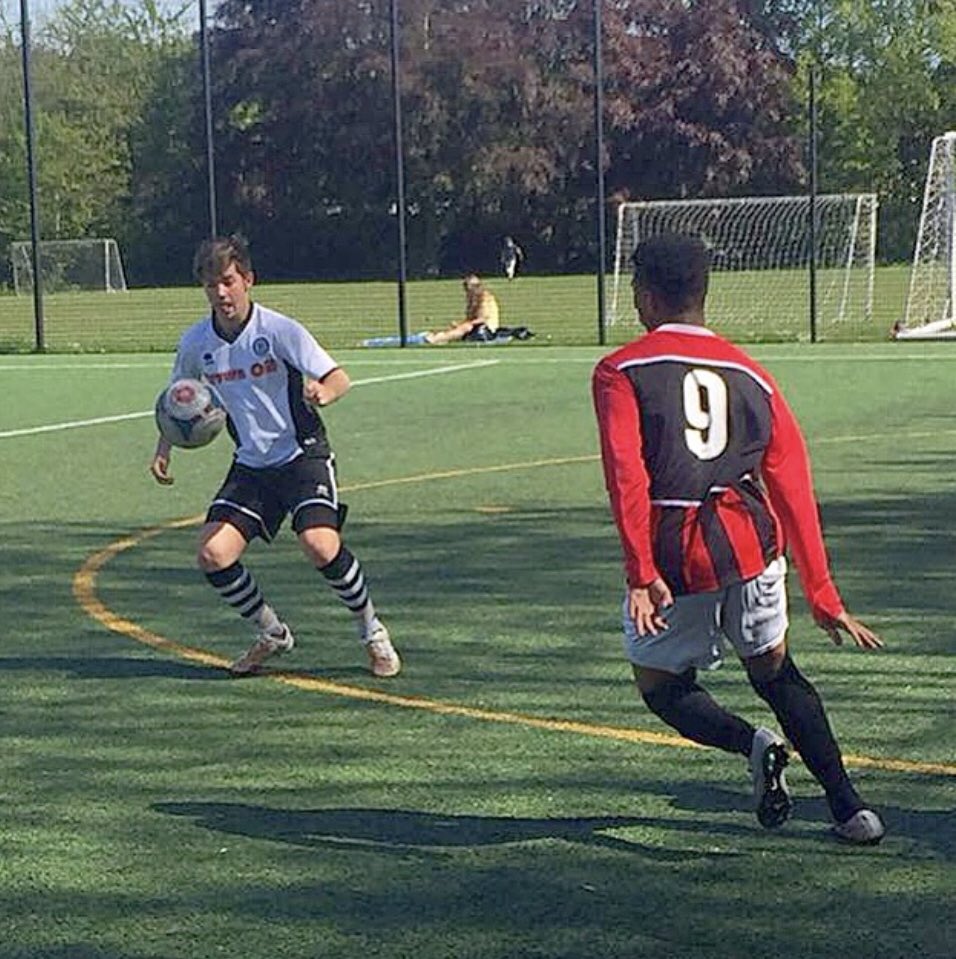 Get ready #soccer fans - mows your chance to meet #PhiladelphiaFury Forward #22 <a href="/dannyturgeon/">Turgeon Danny</a>  philadelphiafury.com/roster/danny-T… Sporting Director <a href="/HC_Matt_Driver/">Matt Driver</a> &amp; the entire team Saturday 8/24 1130a <a href="/FieldHousePHL/">FieldHousePhilly</a> #footballers
