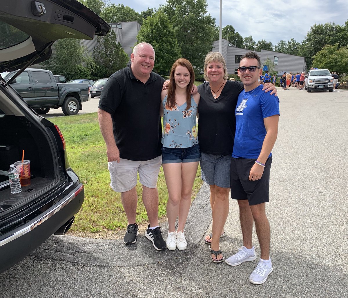 Ann McInerney tweet media