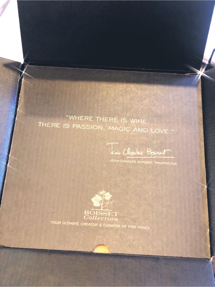 NikkiMarie_p's tweet photo. ✨The magic of amazing wines arriving on your doorstep✨
#nikkiknowswine #boissetcollection #wineambassador #winesociety #thatwinelife #biodynamicallyfarmed #cleandrinking https://t.co/6If0V7mi0x