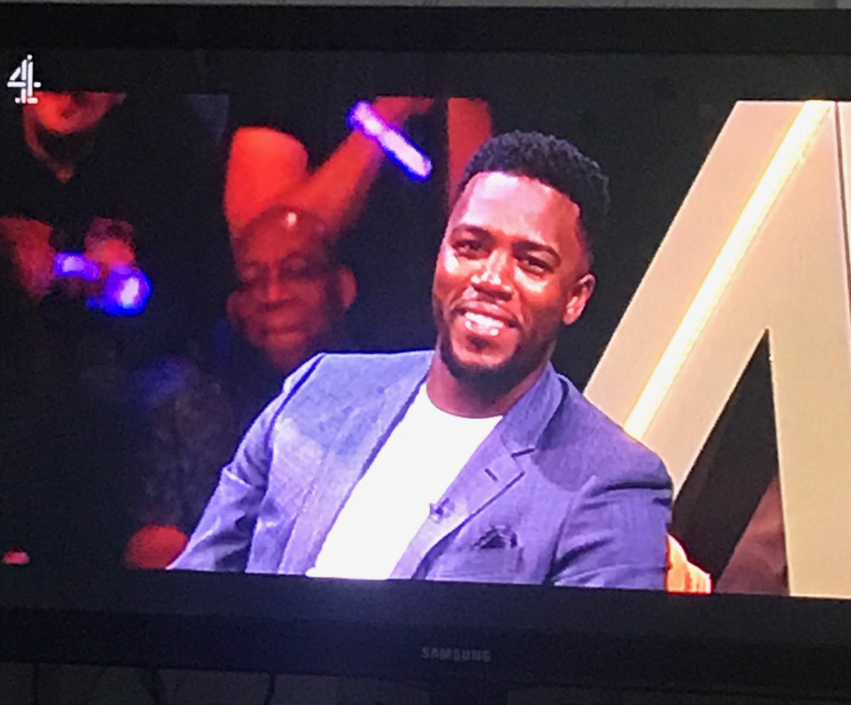 its_minnie3's tweet photo. #thelateishshowvip ITS Iain Wright https://t.co/fMzekDCkcl