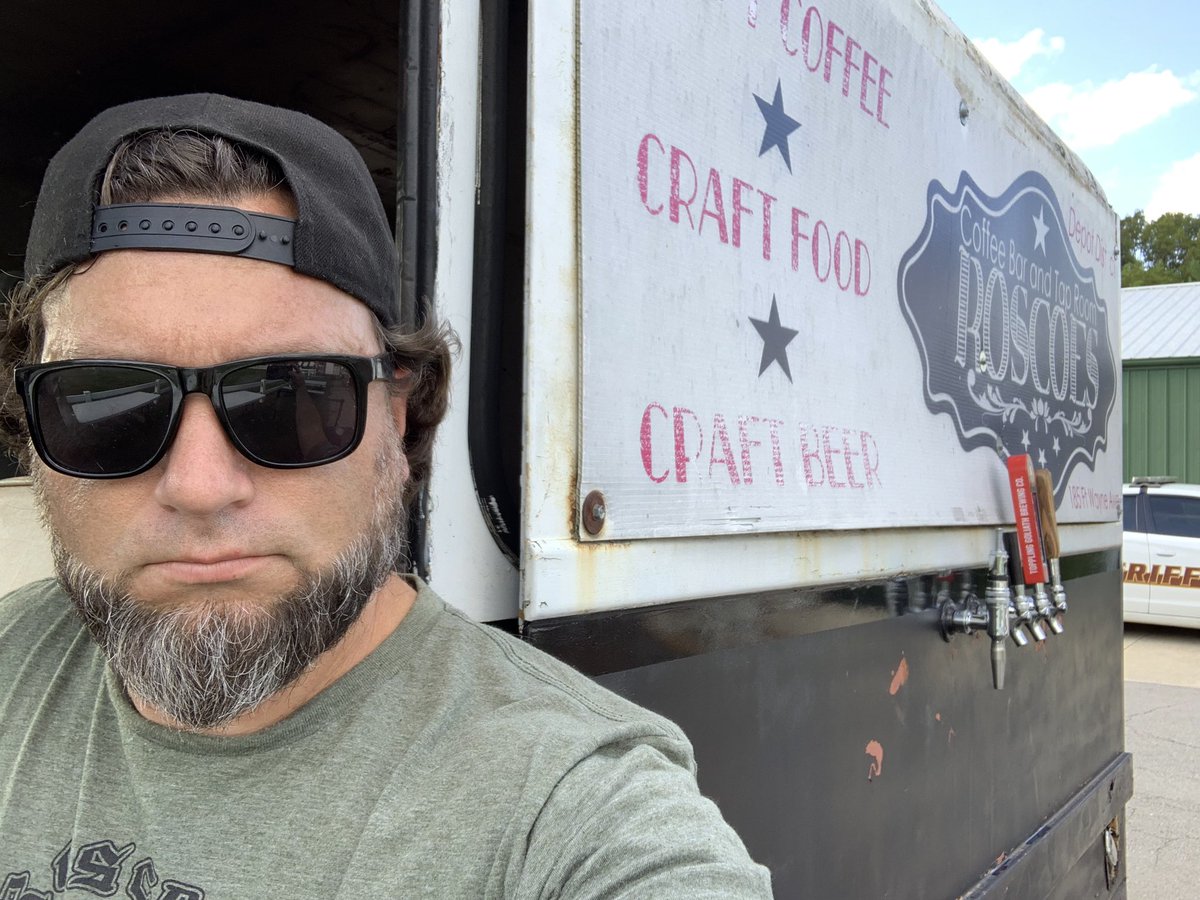 Out at <a href="/archwaydays/">Cville ArchwayDays</a> pouring beer this weekend! Come see me. You know I’ve got something good on tap! <a href="/foundersbrewing/">Founders Brewing Co.</a> @untitledartbrewing <a href="/HofbraeuhausMUC/">Hofbräuhaus München</a>