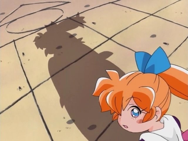 miraimajo's tweet photo. Kaizawa manages to make shadows feel like such a dominating presence in this ep. It's so cool to see the various ways they're implemented in each shot. #FunFunPharmacy https://t.co/CwCN1hv3BJ