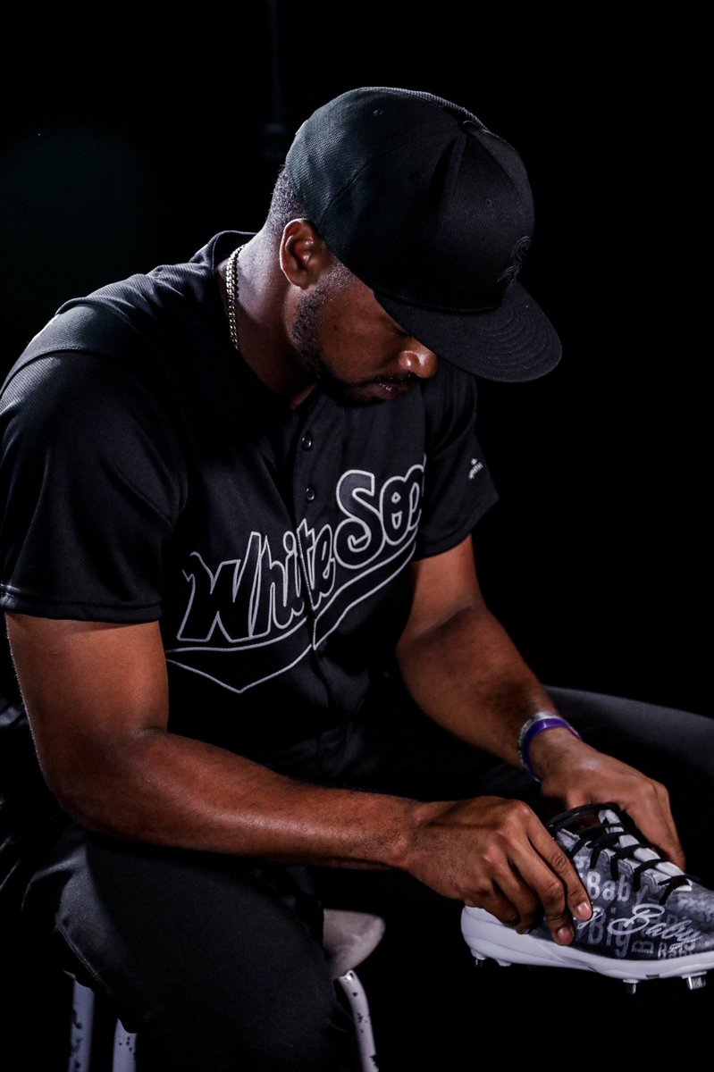whitesox's tweet photo. Bright Lights. Big Baby. https://t.co/OzR46LHTUJ