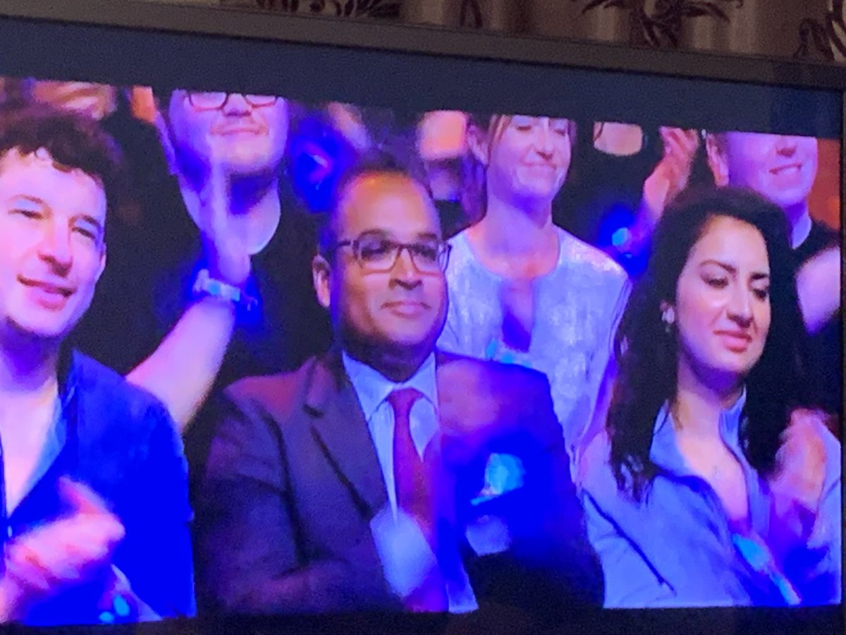 #TheLateishShow   Krishhnan Guru-Murthy is in the audience