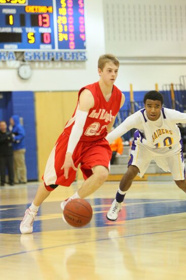 hanshoeg's tweet photo. #FunFactFriday Did you know that @BSM_Hoops &amp; @BluejayMBB alumn @IsaiahZierden21 made 171 3’s at Creighton &amp; played professional basketball in Portugal last year? I was an assistant coach during his junior year at @bsmredknights.
#BT1 #BeTheOne #BSMProud #BSMFamily #BSMHoops https://t.co/Xs5hNi55jI