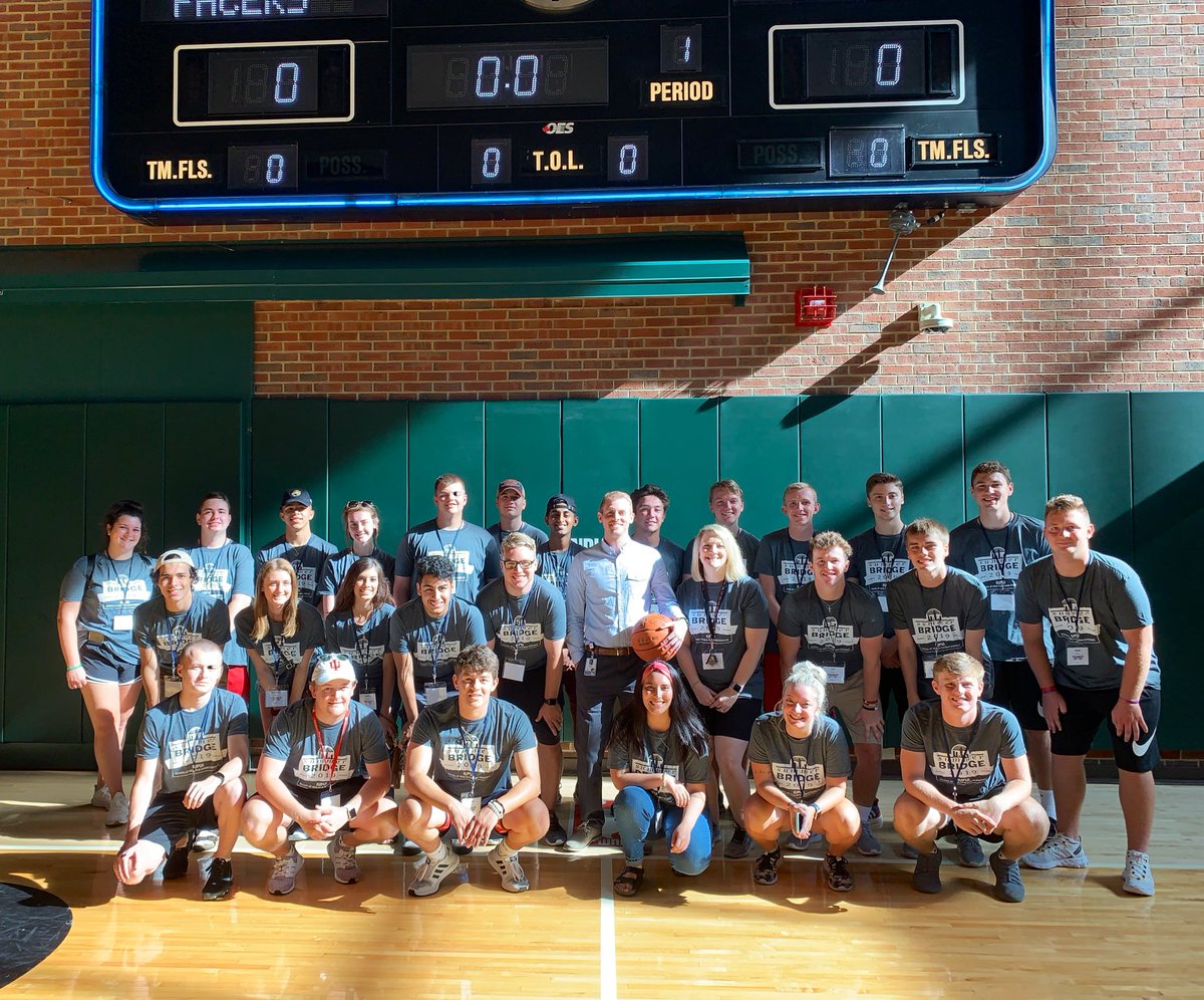 drgeoffsherman's tweet photo. What an AMAZING morning! Our 6-mile round trip included: Victory Field, Lucas Oil Stadium, Bankers Life Fieldhouse, City Market, Monument Circle, and City-County Building observation deck!

#IUPUIBridge2019 #Indy4Sports #IUPUI https://t.co/ohKcWDGemu