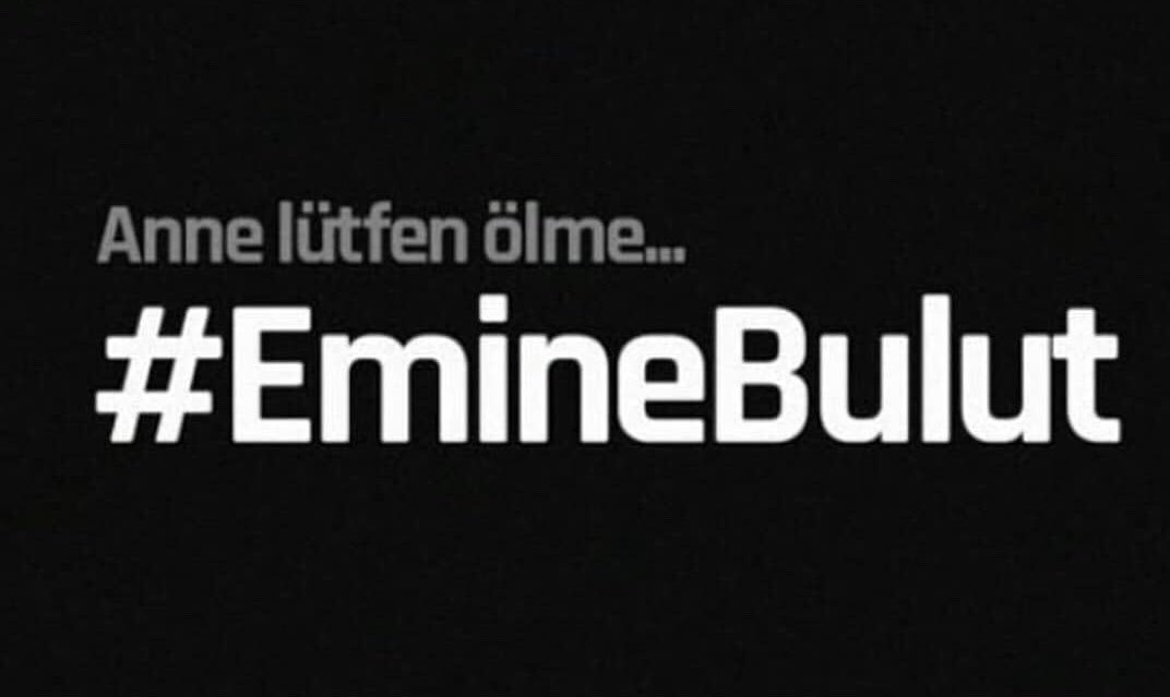 “ Ölmek istemiyorum “ diyen bir anne ile “ Anne lütfen ölme “ diyen gözü yaşlı 10 yaşında bir çocuk 😢 kıyamet gibi 😔 daha kaç #eminebulut katledilecek, daha kaç çocuk gözü yaşlı yetim kalacak😢 O gözü yaşlı evlat o son kareyi, annesini nasıl kaybettiğini asla unutmayacak😢