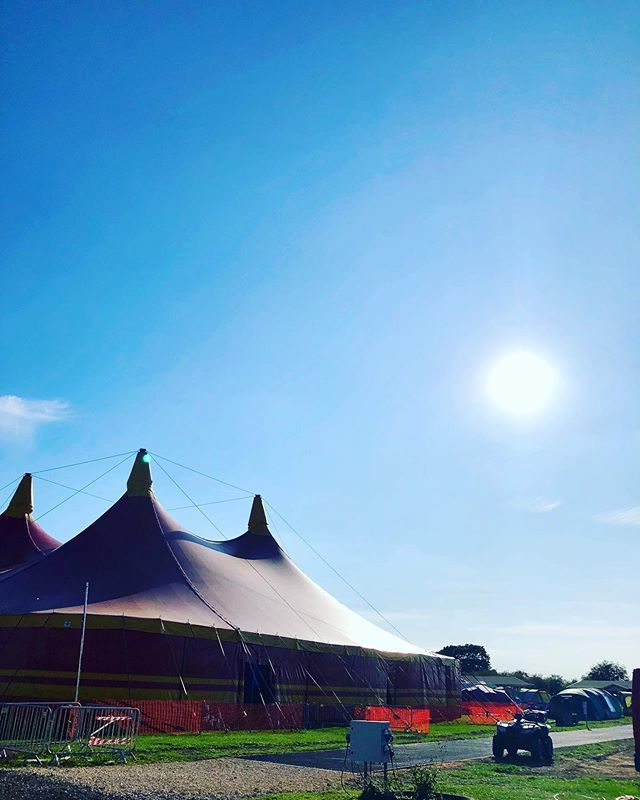 RCUK_Production's tweet photo. What a fantastic day in the sun. #rcuk19 #SummerHasReturned #SummerInTheSun https://t.co/8FRVkL1X1G https://t.co/1SThczUAvI
