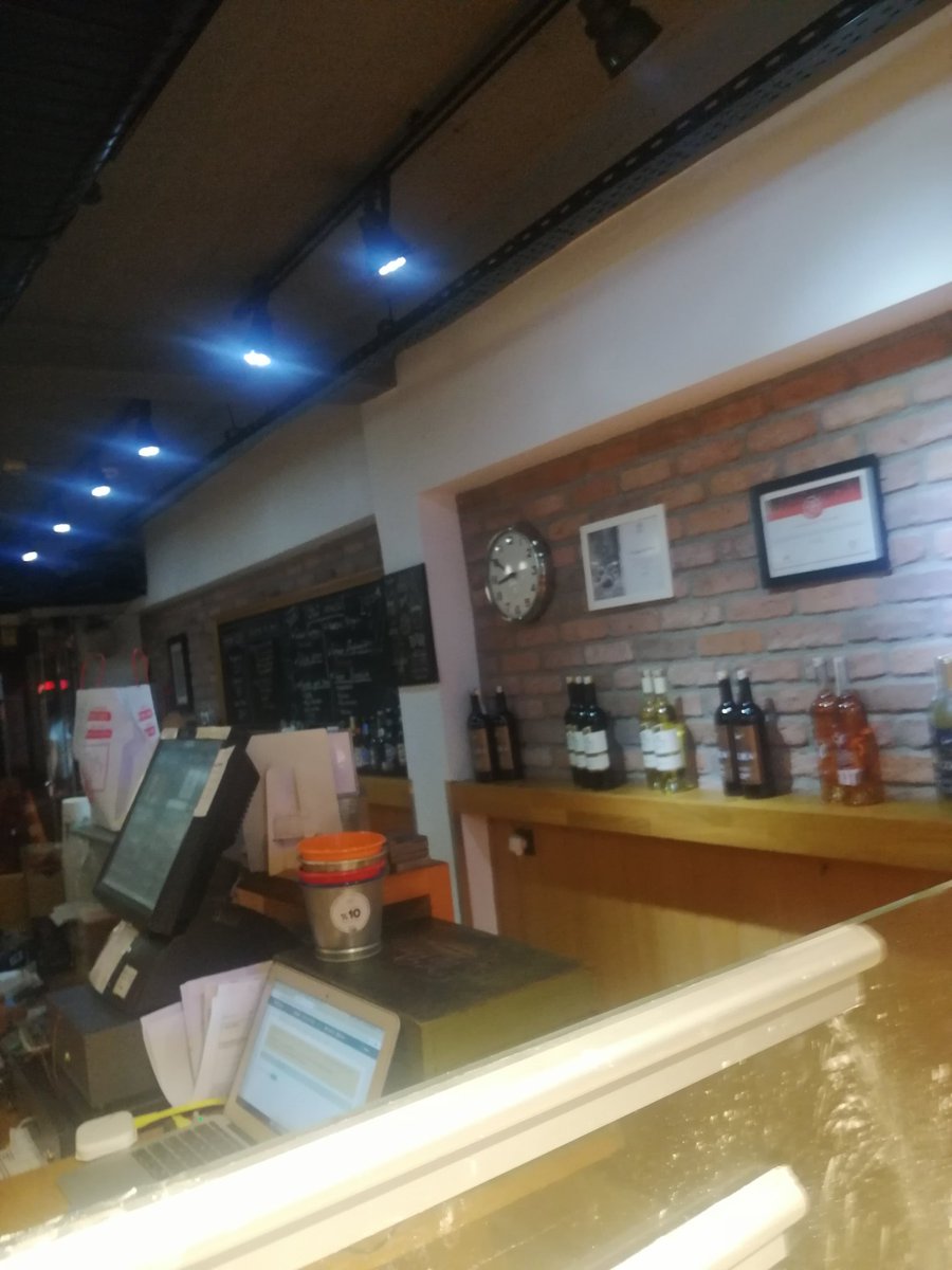 NormalimBirSey's tweet photo. Bebeğe gelsenize size pizza ısmarlarım iş yok https://t.co/rraXGisWc6