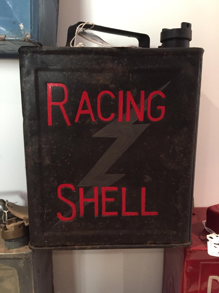 UKREST0RATI0N's tweet photo. Some new additions to our 2 Gallon Petrol Can Collection.
#oakbankmotorspirit #victory #BV #Metropolitanwaterboard #racingshell #PGR #Power #Petroleum #privatecollection #rare #petrolcan #twogallon #petrolcans #fuelcan #newarrivals #newhome https://t.co/amKyCnTxa8