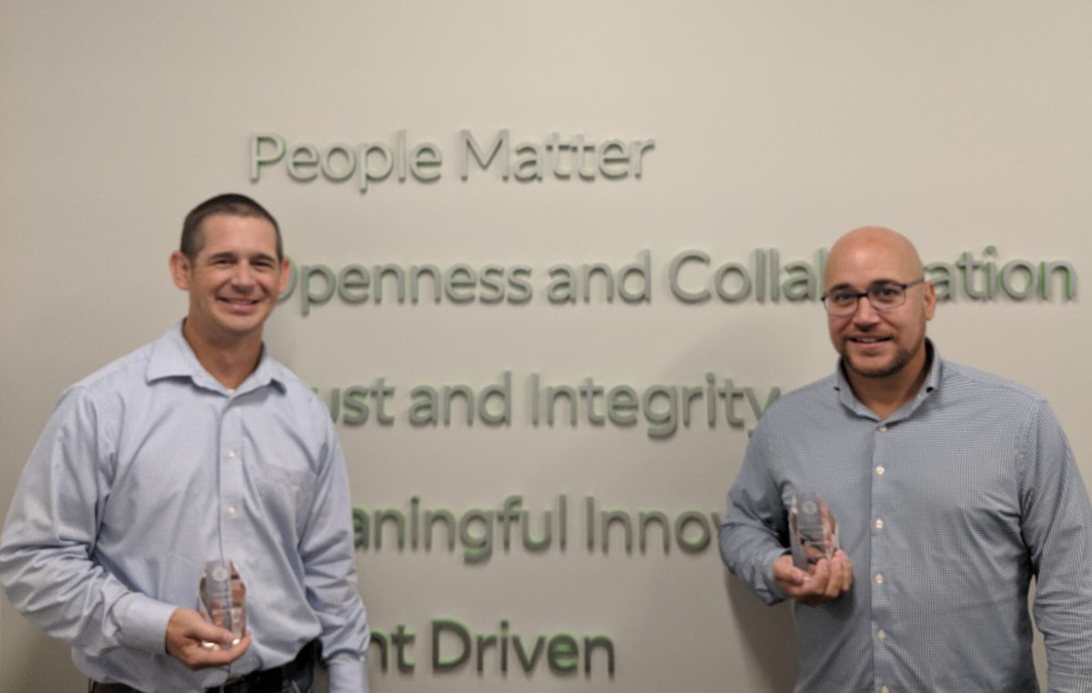 MaureenC25's tweet photo. Ring Ring! Have you ever called TD Ameritrade? These are two of the guys who help make it the best experience possible. Cheers to Dennis LoCastro and Tom Slais for being recognized with President’s Club this quarter. We’re proud of you! #betterbeginshere https://t.co/zglFqe6fhK