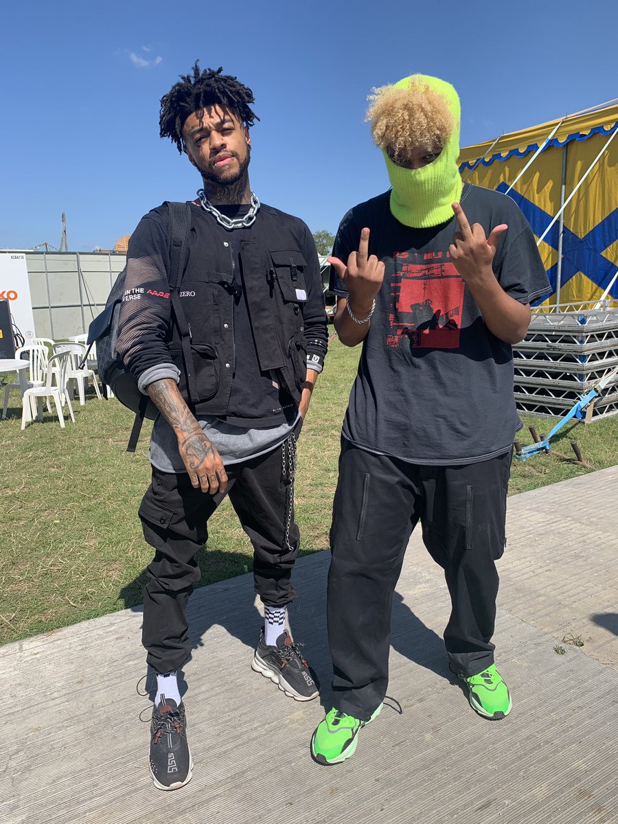 MTRNICA's tweet photo. who wants this collab to happen🧐 @scarlxrd https://t.co/YxGl5wrkPQ