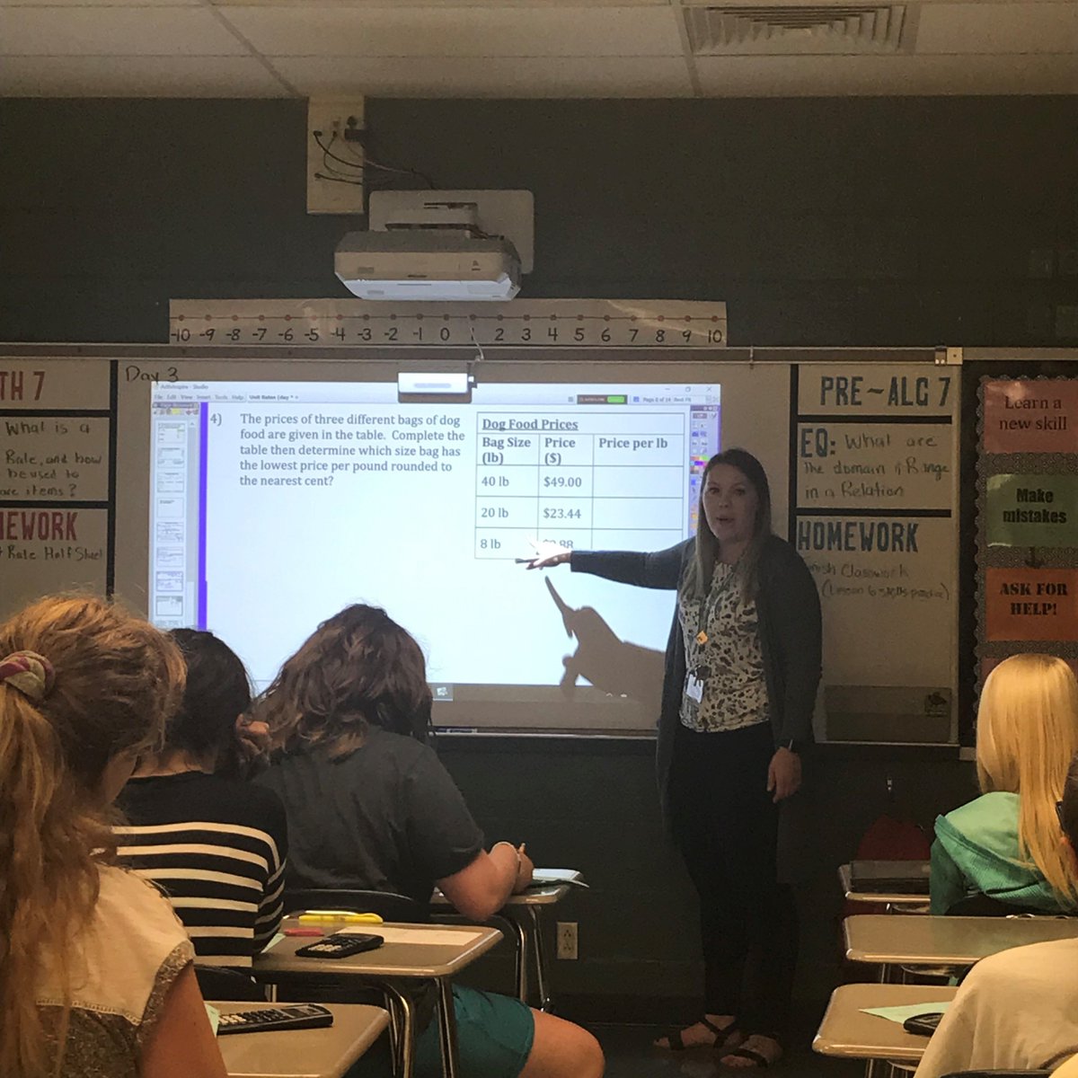 Amanda_L_Hann's tweet photo. Meet two of our newest team members: Ms. Davis &amp; Ms. Bussard!  They have 2 different approaches, but at the core they make their #1 priority the same -> relationships with their students.  It's fun to see the environments they have created in only 3 short days! #prideinthetribe https://t.co/mzd2ZesB7w