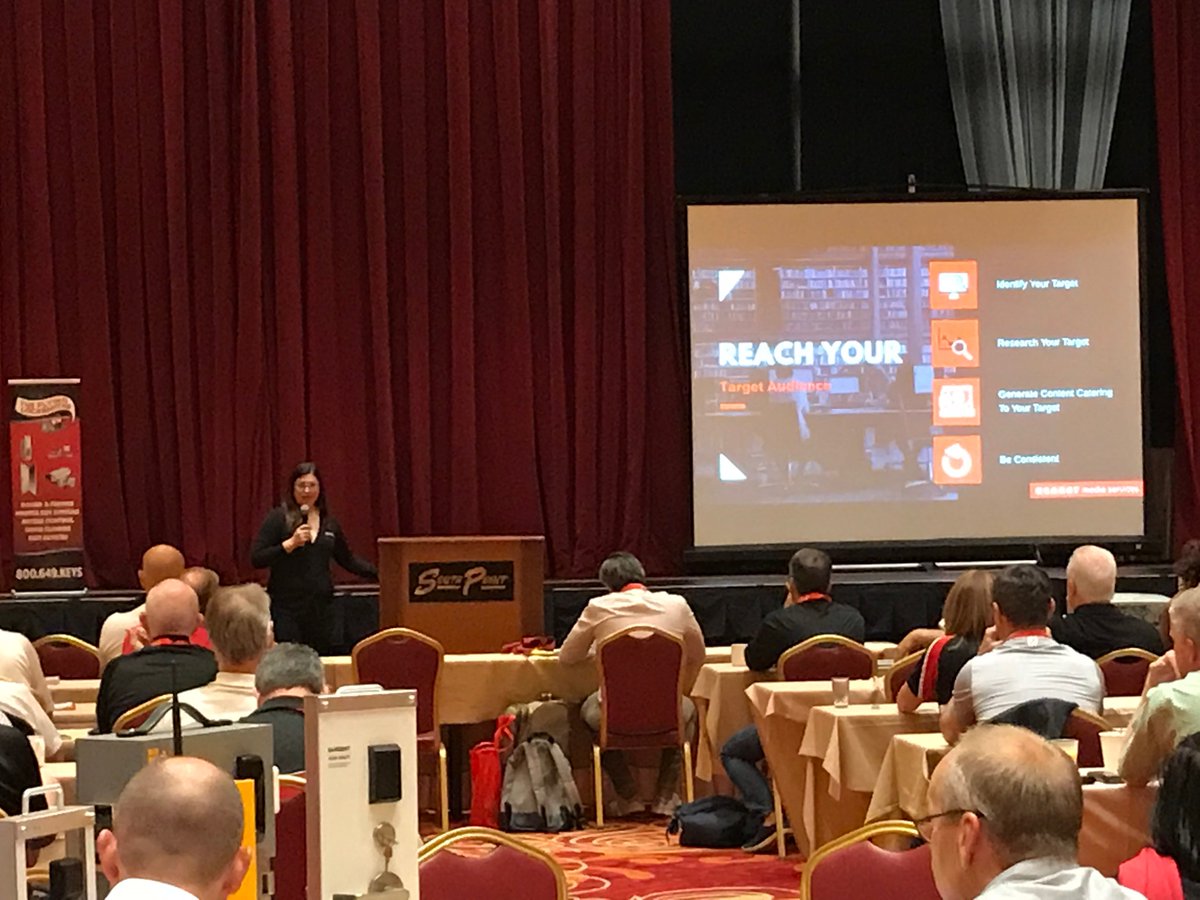 InVueDigital's tweet image. Our Sr. Account Executive, @kaitisland recently presented on #SocialMedia best practices including developing proper messaging to improve the sales funnel. Flying Locksmiths franchises were assembled for the Aloa Convention &amp;amp; Security Expo at @southpointlv in Las Vegas.