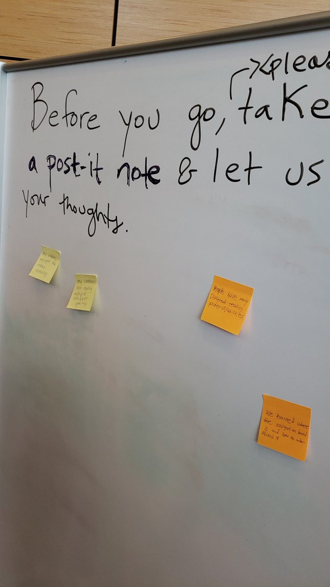 npfannen's tweet photo. Dr P post it obsession obvious at #orientationmu19 in #bibliomarauding #villeonebook https://t.co/BTpWQdJmNr
