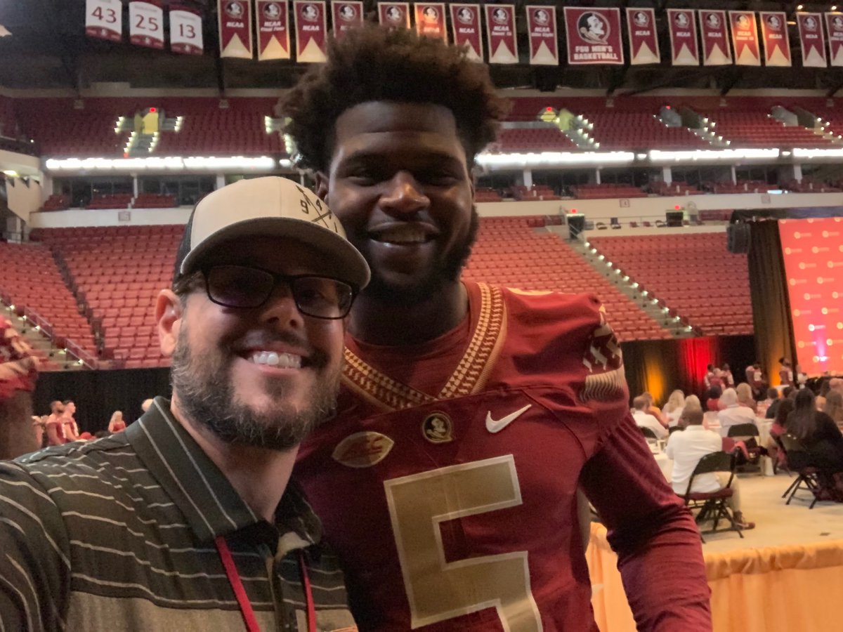 ManateeNoles's tweet photo. Pictures from 68th Annual #FSUKickoff Luncheon #GoNoles #OneTribe #DoSomething π’π’π’
Let have some fun: Drop a comment with the name of each #FSU π player pictured πΈ
Our #ManateeNoles President, @FSUFrank had fun at the event!! @FSUAlumni @FSUFootball https://t.co/Vx8kOiNTDD